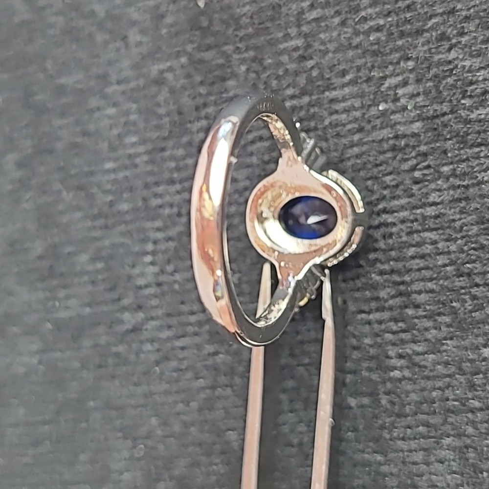 NEW SILVER CREATED BLUE SAPPHIRE & ZIRCON RING - Picture 8 of 9